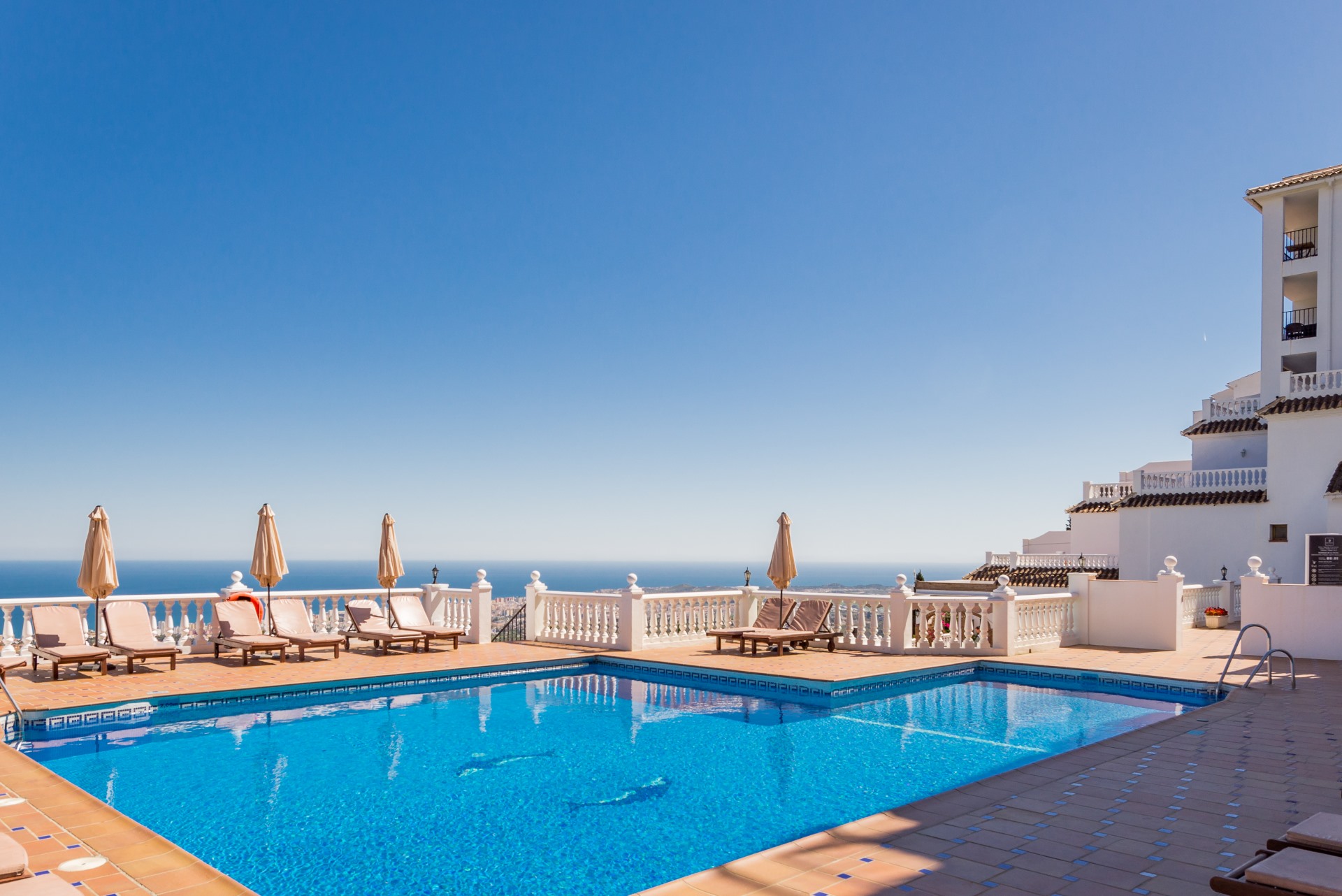 Le upper pool april 2019 1
