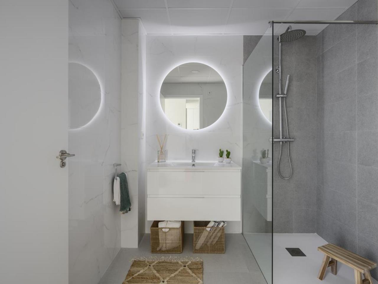 Townhouses bathroom