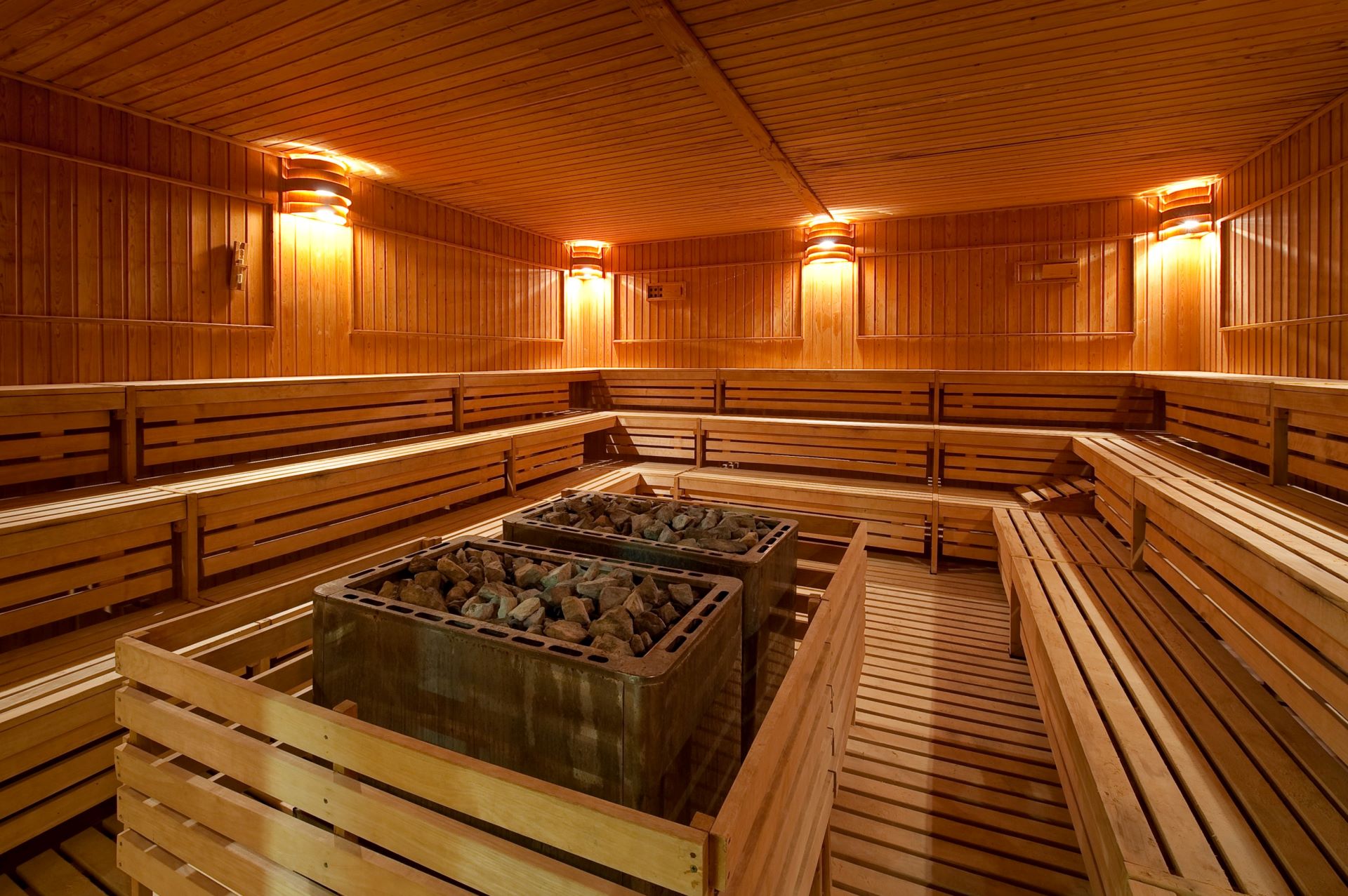 37  sauna