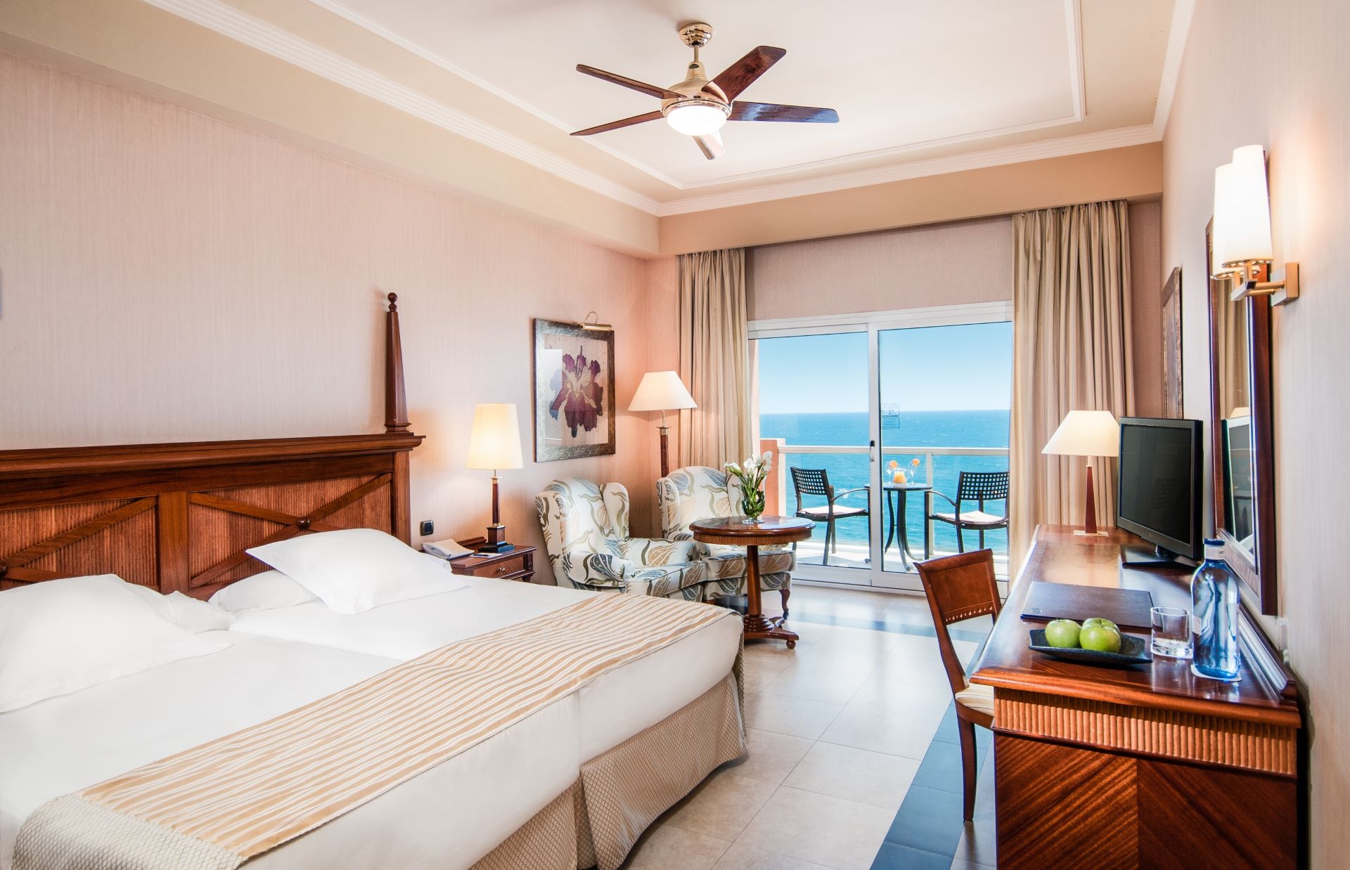 7  double room sea view