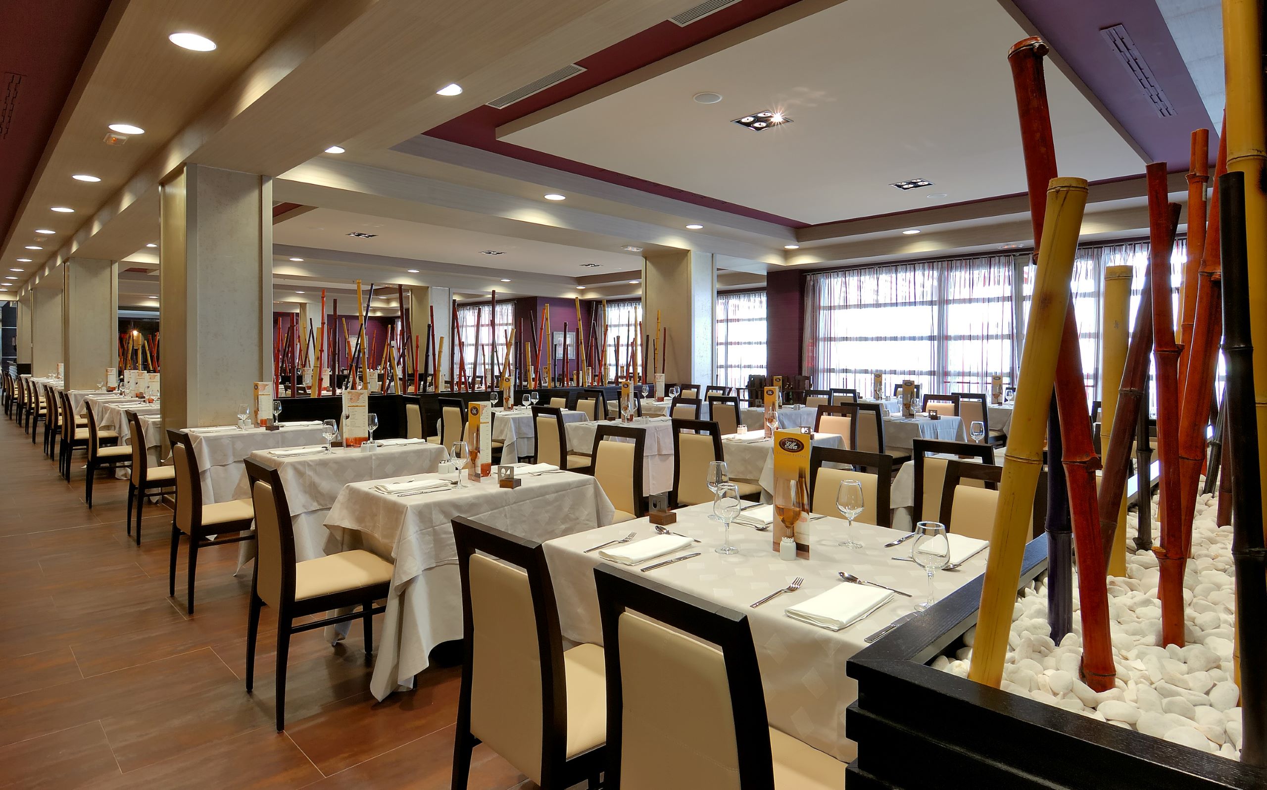 17  buffet restaurant