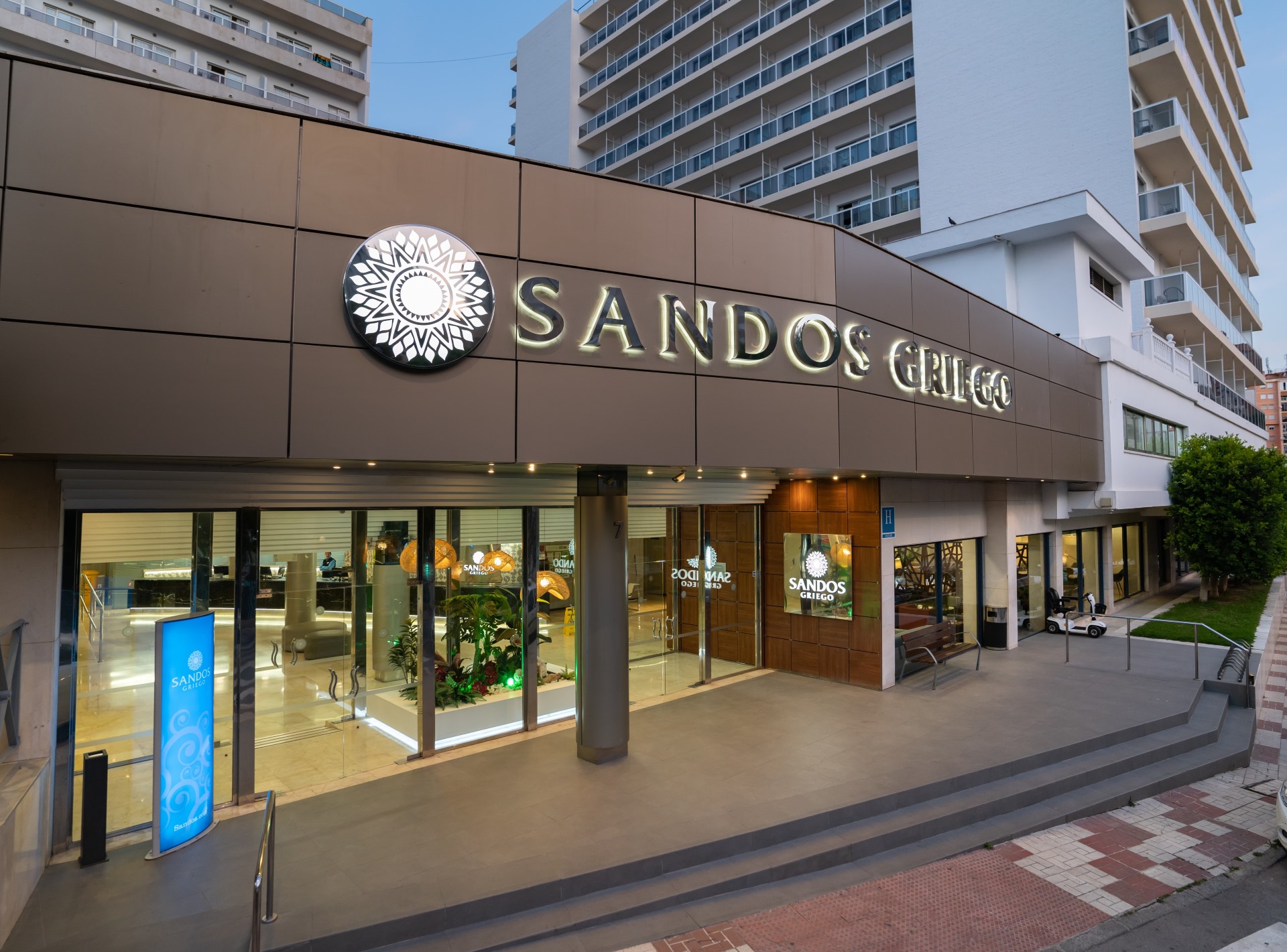Sandos griego 20