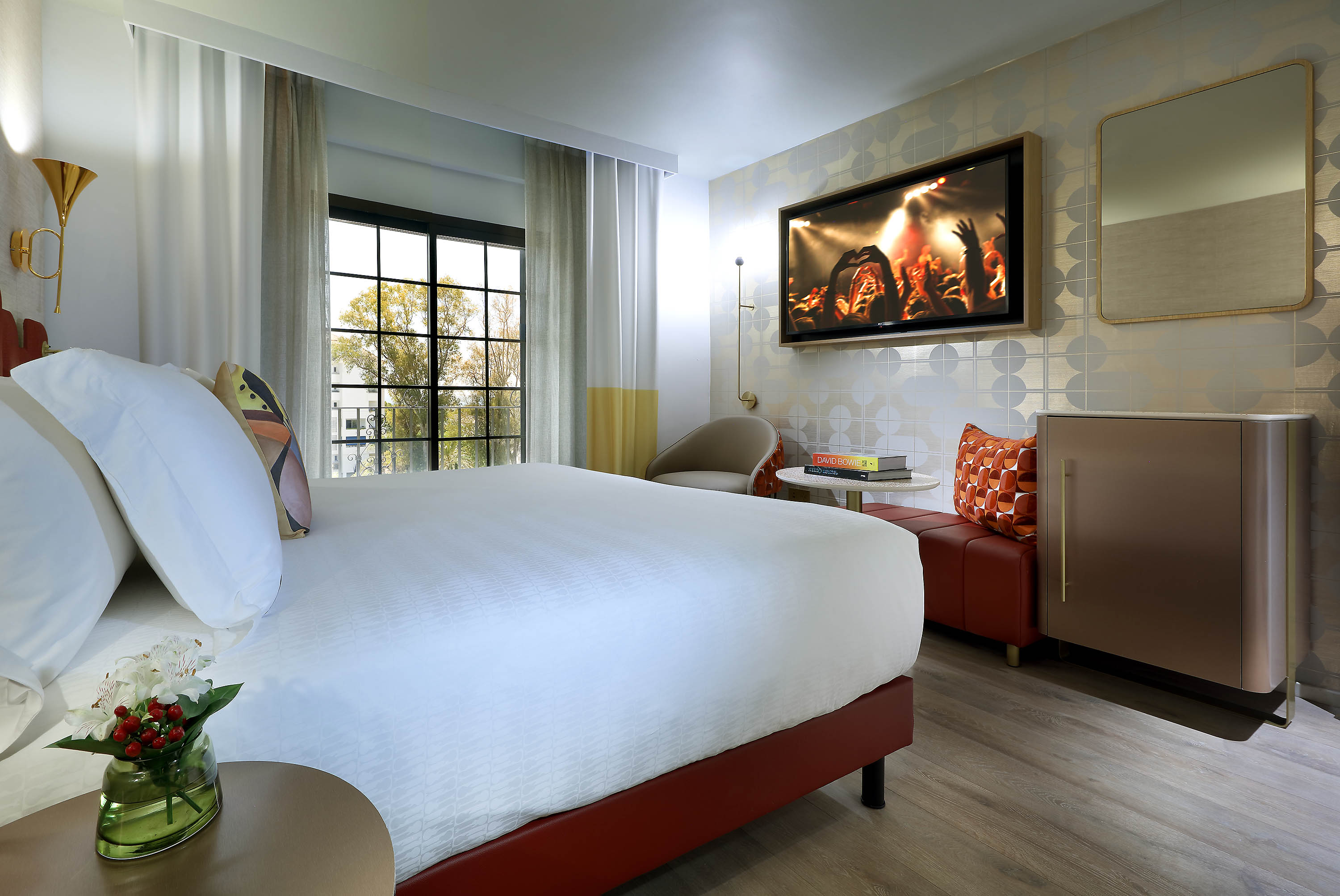 02 hrh marbella room classic mg 8603